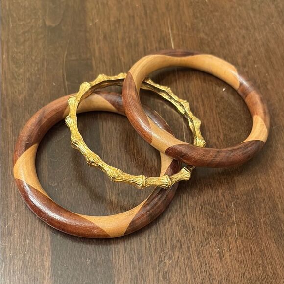 Wood and Gold Tone Bangle bracelet Set - Picture 1 of 3